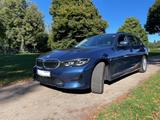 BMW 318d Touring Advantage mit BMW Premium Garantie - BMW 318: Kombi, Bmw318d