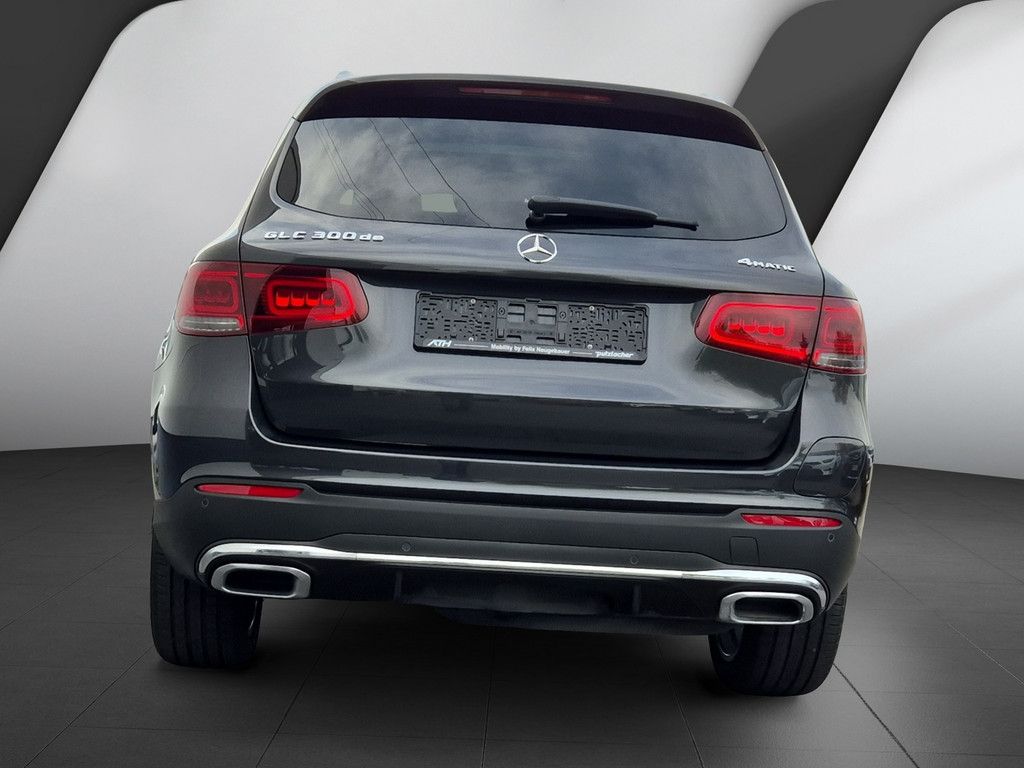 Fahrzeugabbildung Mercedes-Benz GLC 300 de AMG Line 4Matic