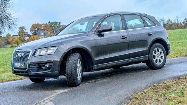 Audi Q5 Quattro Sehr Gepflegt