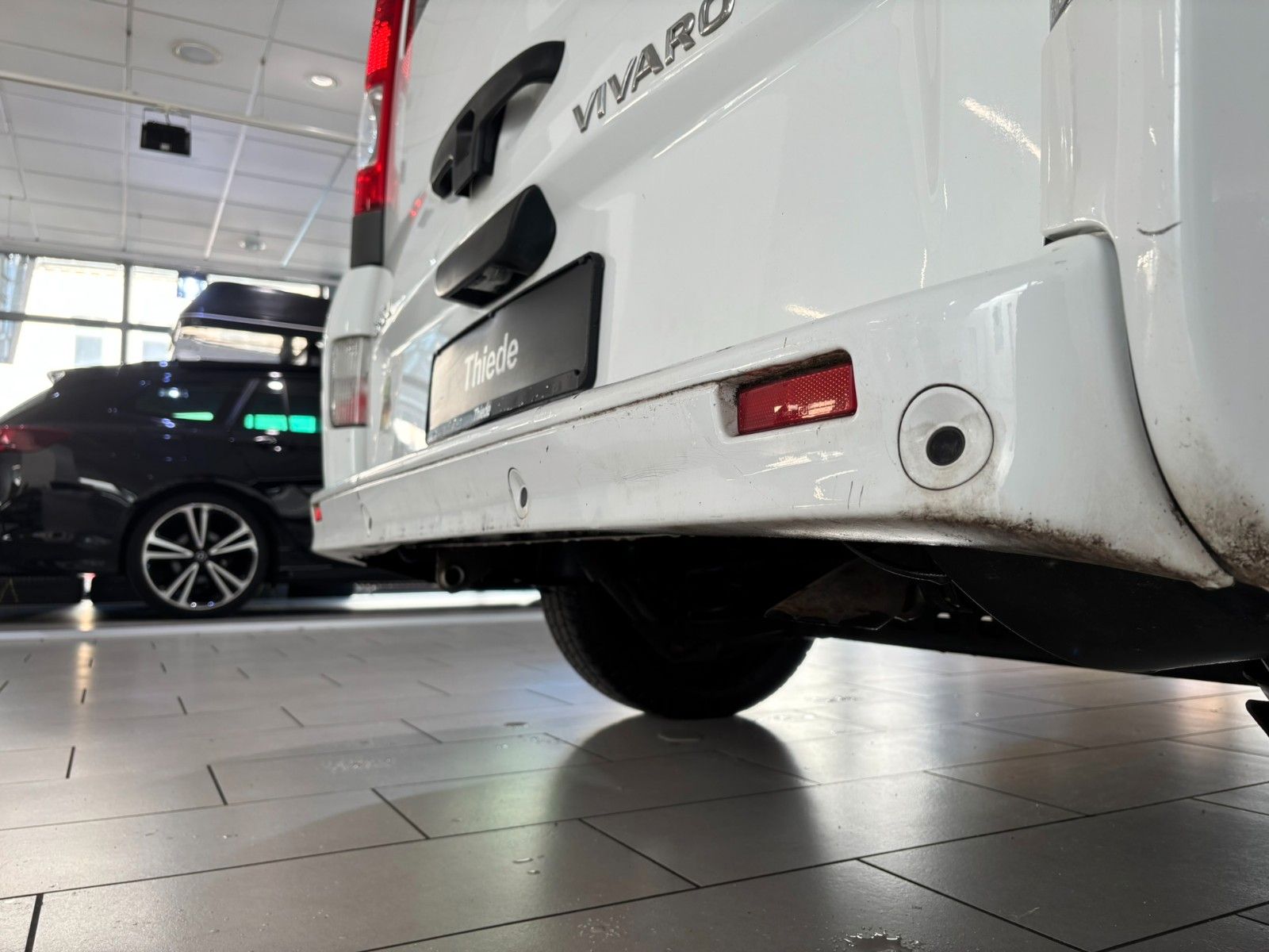 Fahrzeugabbildung Opel Vivaro 2.0D Kombi L1H1 9-SITZE/KLIMA/ALU/SolarPr