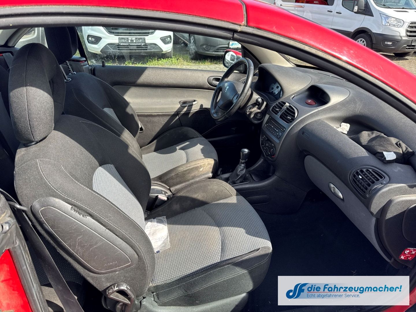 Fahrzeugabbildung Peugeot 206 Cabriolet CC El. Verdeck Sportsitze*EXPORT