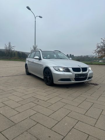 BMW 318d Touring -