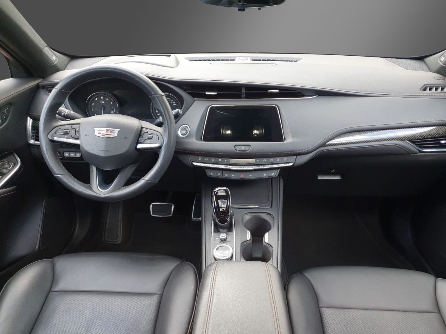 Fahrzeugabbildung Cadillac XT4 Sport AWD 350T Turbo engine 9AT