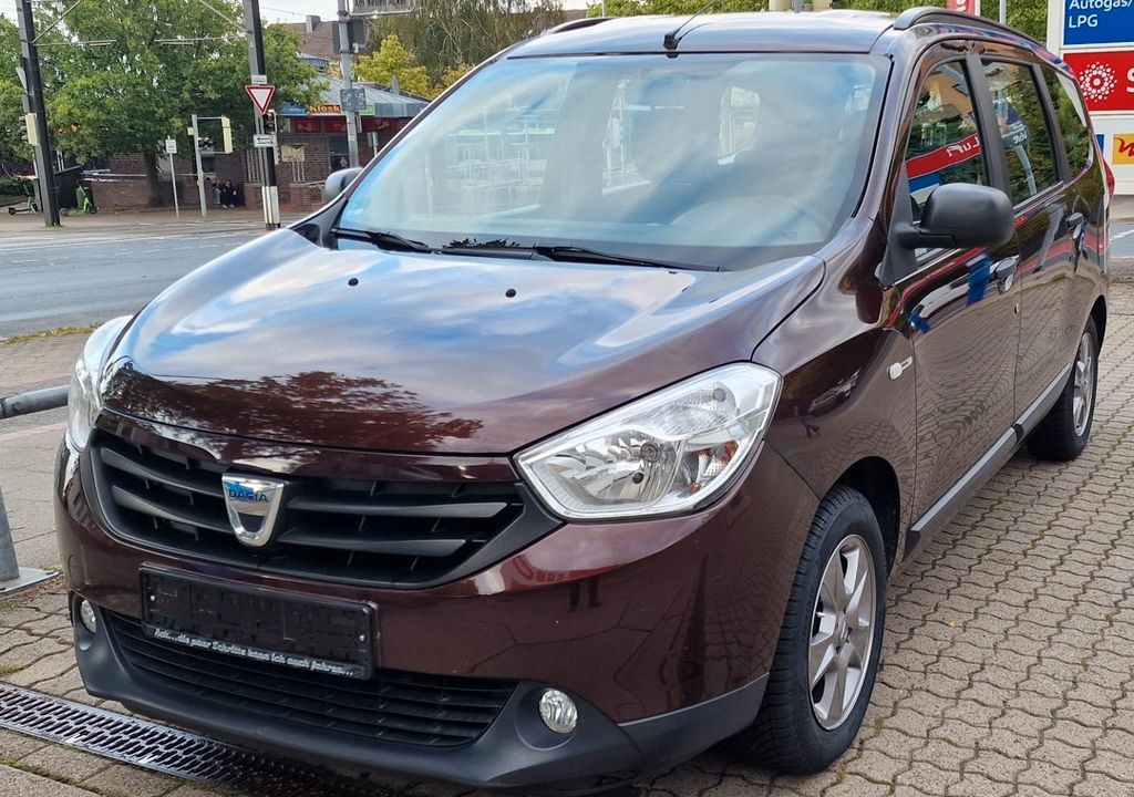 Image of Dacia Lodgy