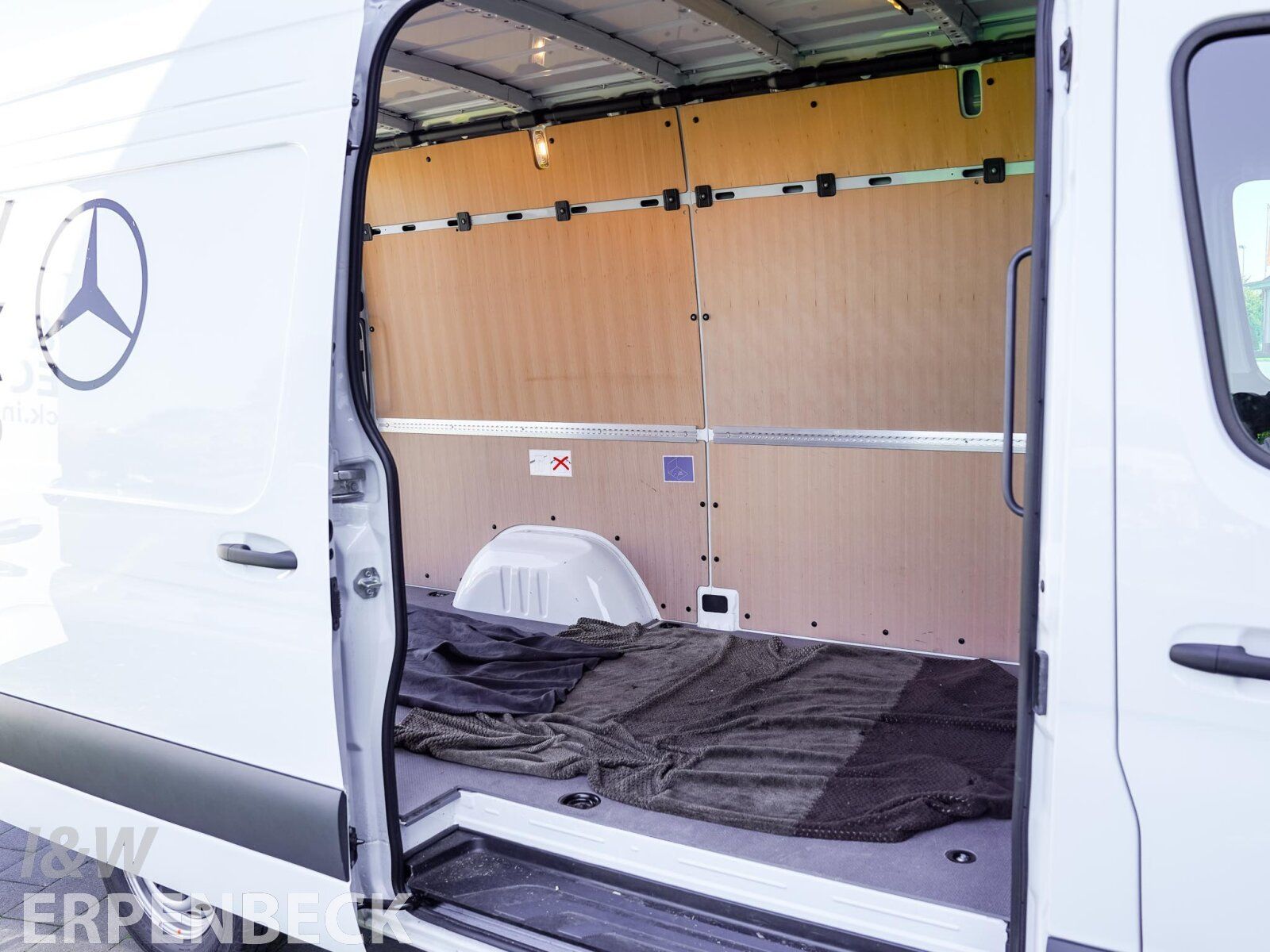 Fahrzeugabbildung Mercedes-Benz Sprinter 317 CDI *Hochdach*AHK*Kamera Base
