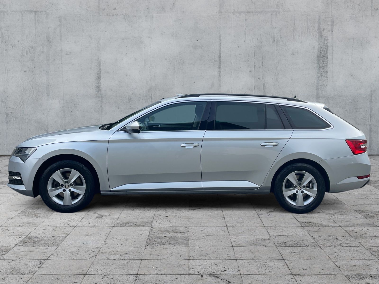 Skoda Superb - Bild 4