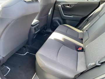 Toyota RAV 4 - 11