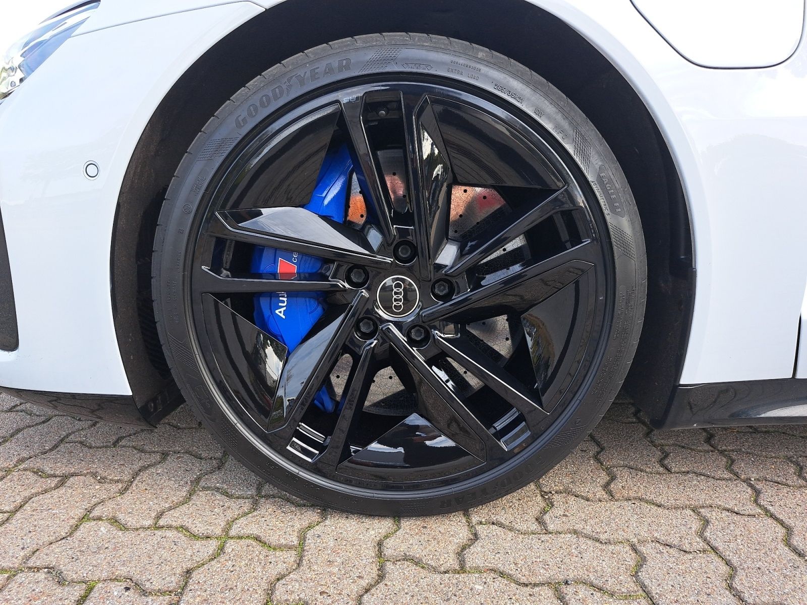 Audi RS e-tron GT - Bild 11