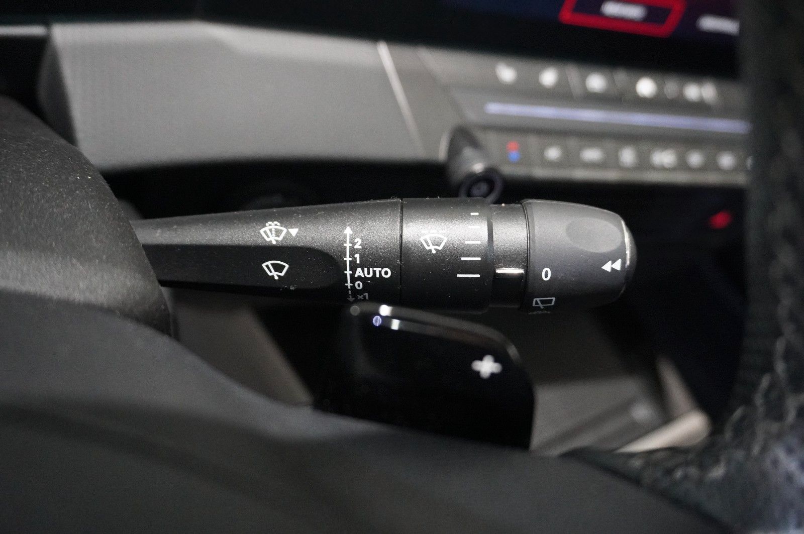 Fahrzeugabbildung Opel Astra L ST 1.2T GS LINE NAVI/LED/360°/VIRT./DAB+