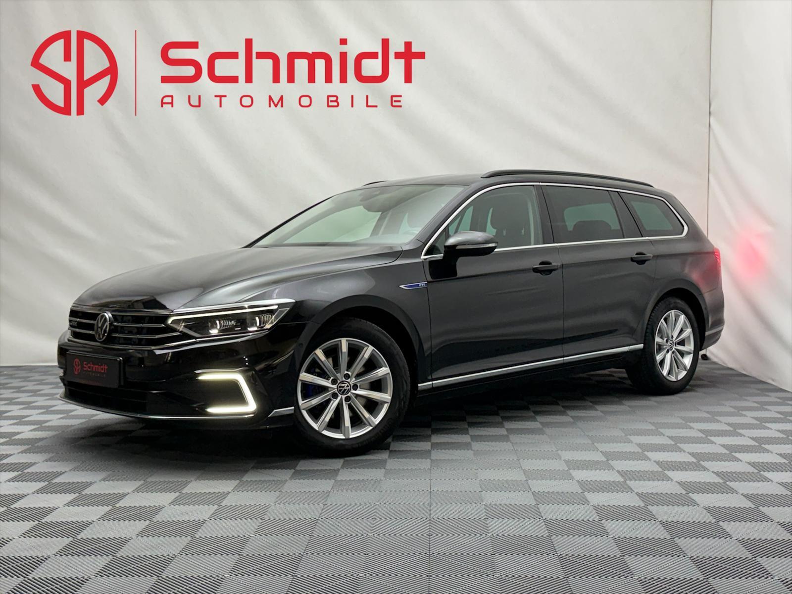Volkswagen Passat GTE Facelift AHK Matrix-LED ACC RFK Navi