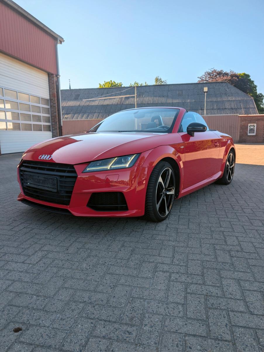 Audi TT Roadster 2.0 TDI ultra - S-line