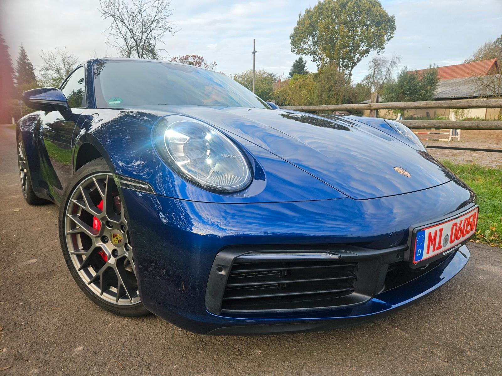 Porsche 992