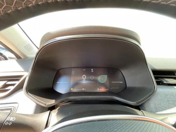 Renault Clio - 11