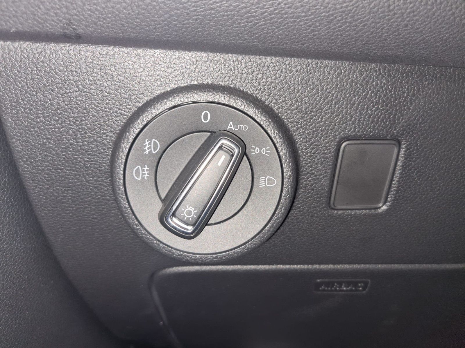 Fahrzeugabbildung SEAT Ateca Style / NAVI / KAMERA / TOP ZUSTAND
