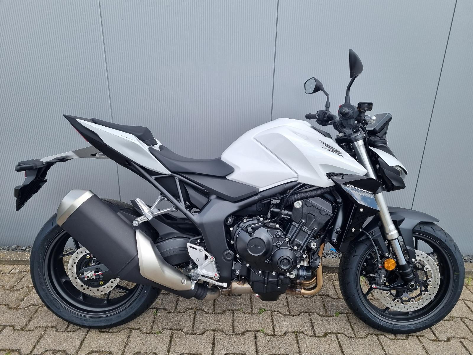 Honda CB 1000 Hornet 2025 *TZ 09/2025*