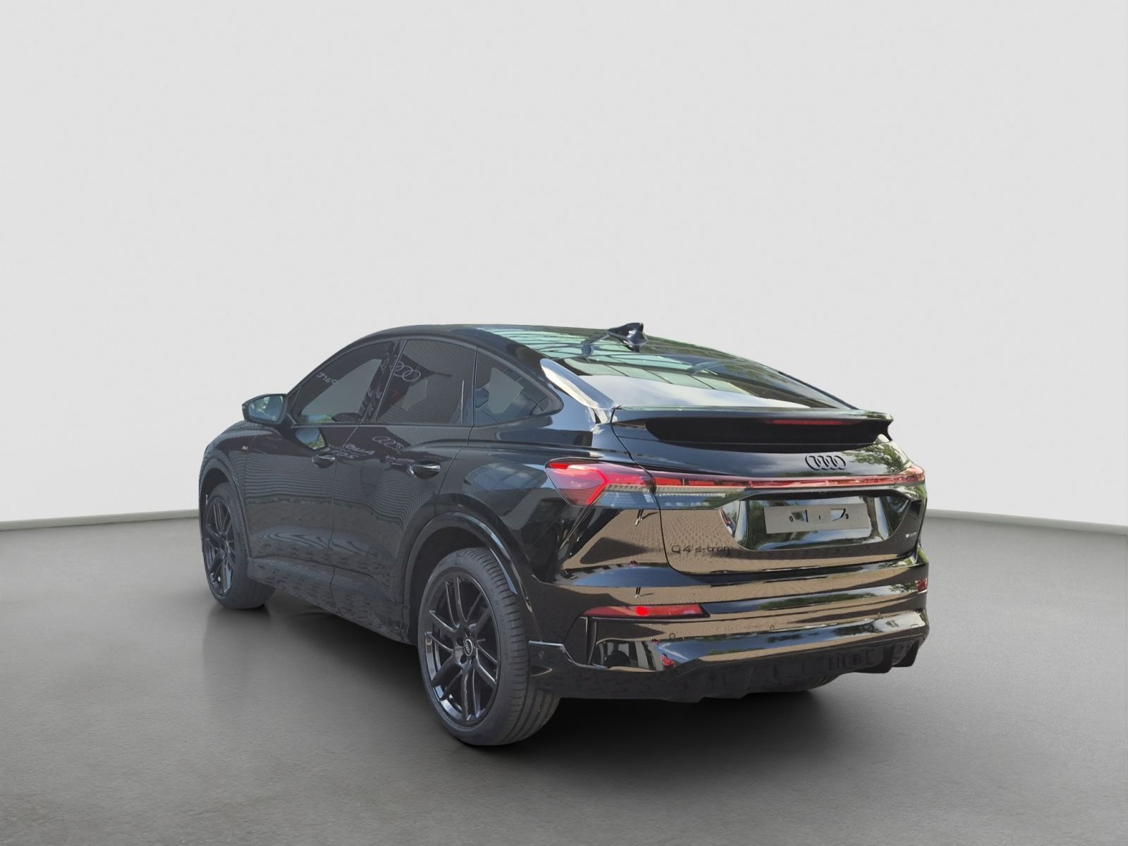 Audi Q4 e-tron - Bild 4