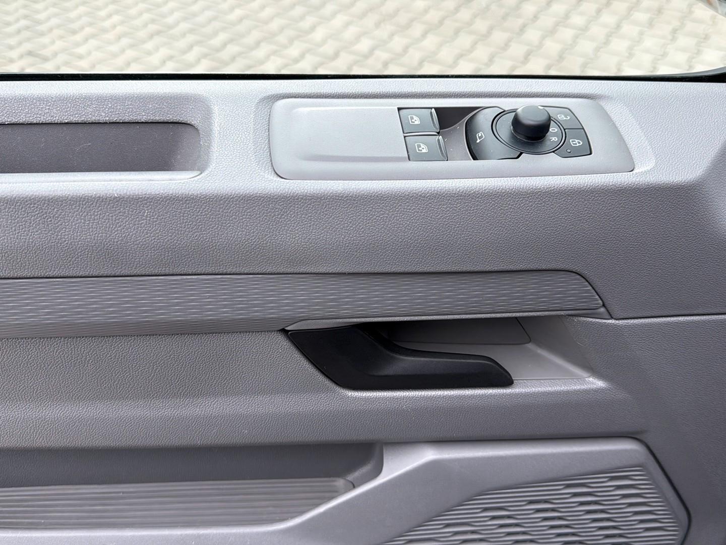 Volkswagen T7 Transporter Sitzheizung Klima RFK PDC VAHK, миниатюра 21