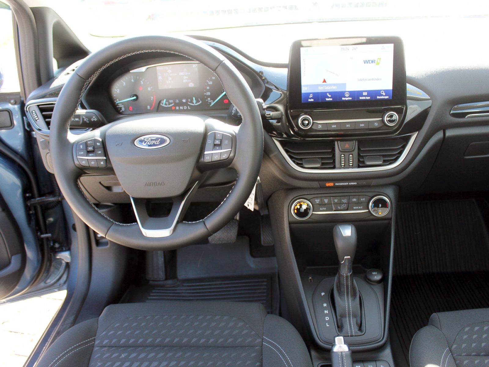 Fahrzeugabbildung Ford Fiesta Titanium 1,0 EcoBoost