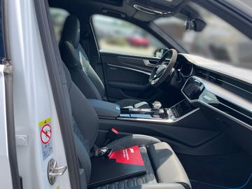 2024 AUDI RS6 缩略图 17