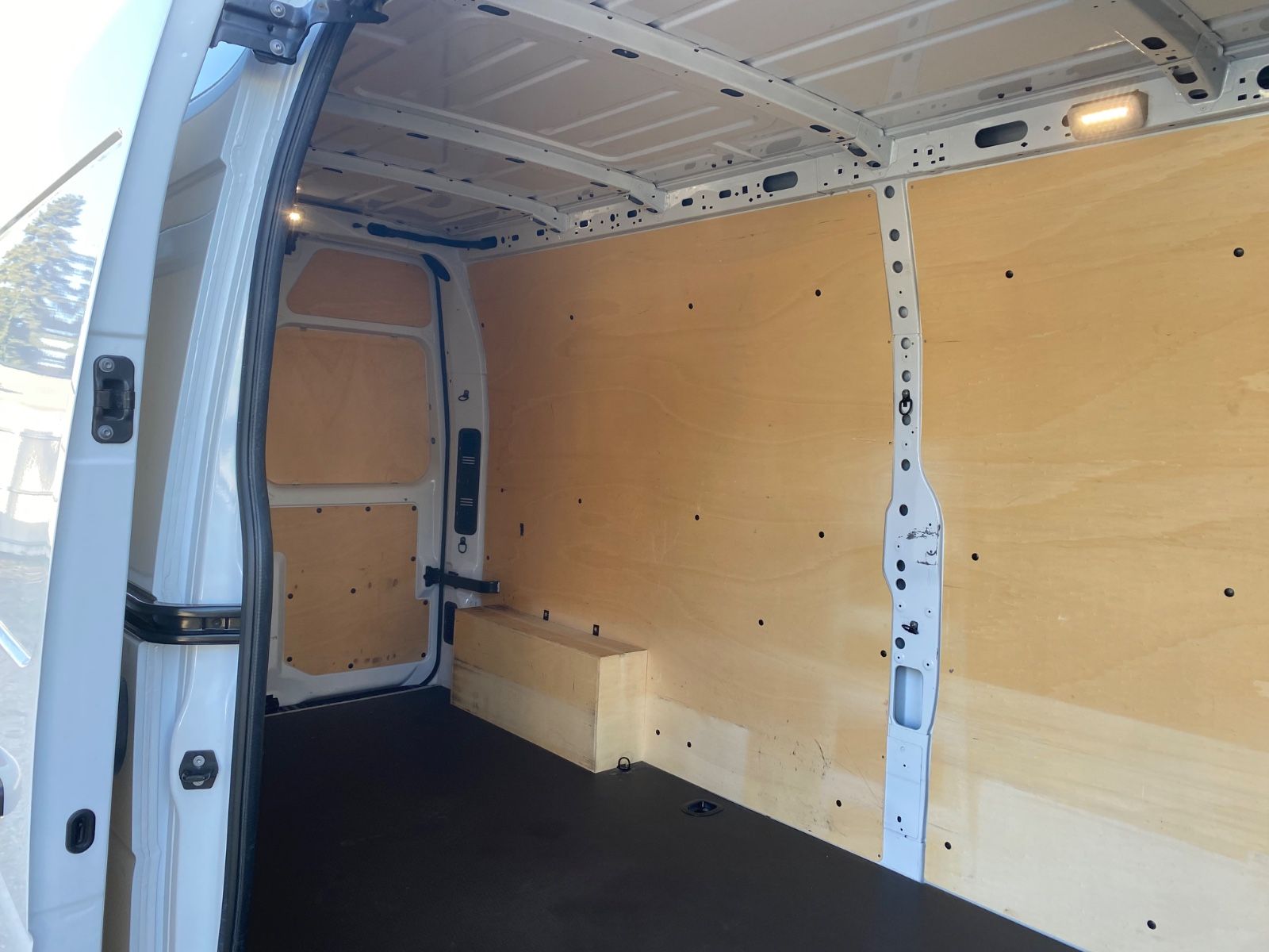 Fahrzeugabbildung Renault Master III Kasten L3H2 HKa 3,5 Komfort,NAVI,SHg