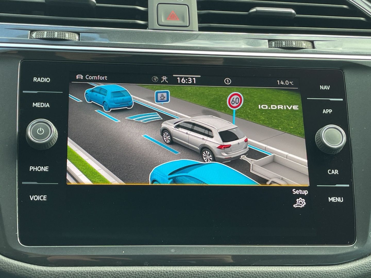 Tiguan Allspace 2.0 TDI R-Line 4Motion AHK/Pano 
