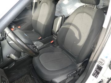 Bild 8 BMW X1 Baureihe X1 xDrive 18 d Advantage