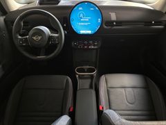 Fahrzeugabbildung MINI Cooper C 1,5 Steptronic Classic Trim