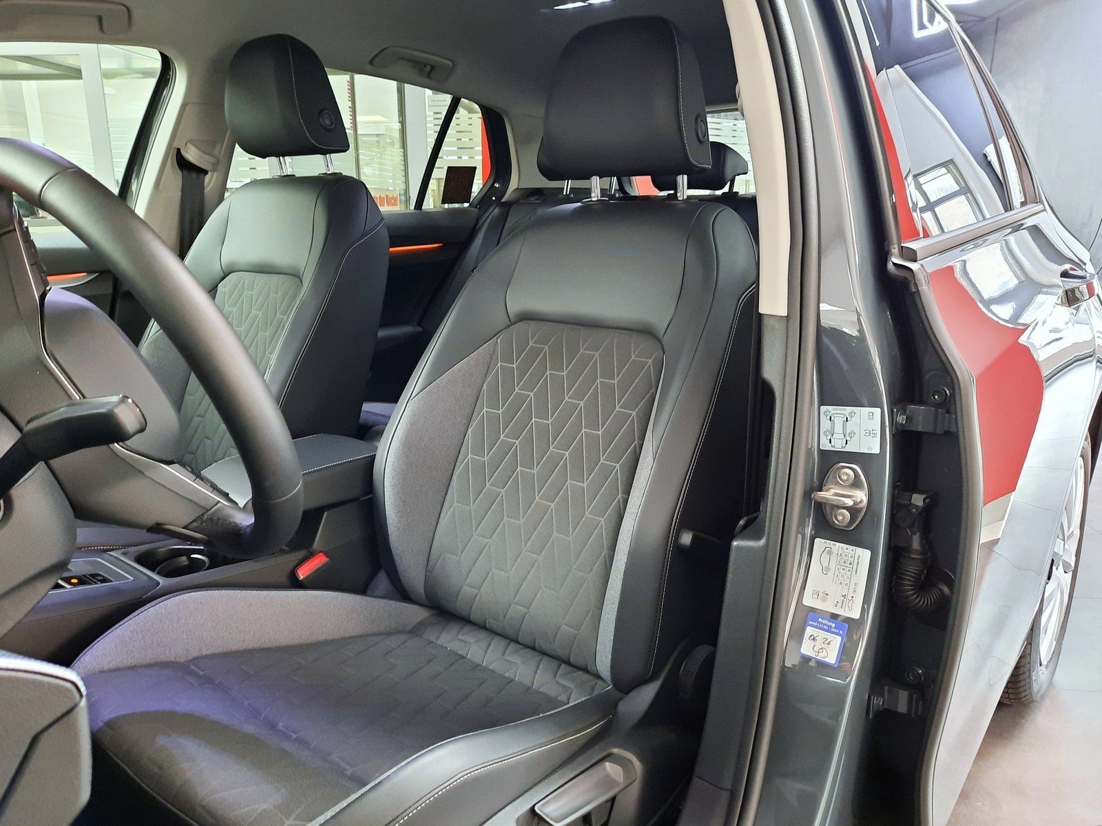 Fahrzeugabbildung Volkswagen Golf TSI Goal DSG *AHK*Cam*LED*App-Conn*Sitzhzg*