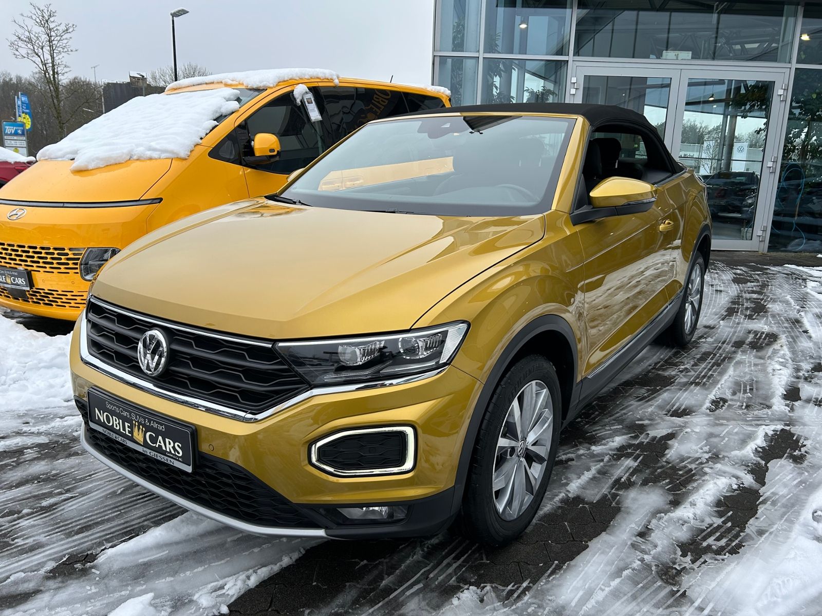 Fahrzeugabbildung Volkswagen T-Roc Cabriolet Style ACC LED NAV SHZ