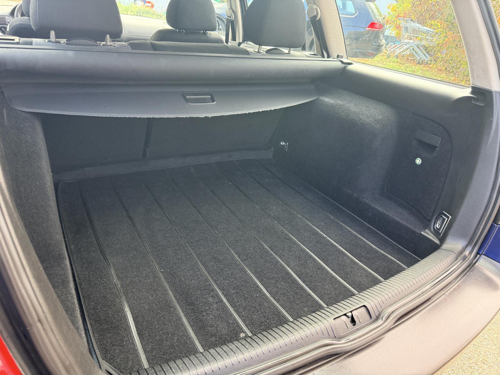 Volkswagen Golf 2004 — photo 13