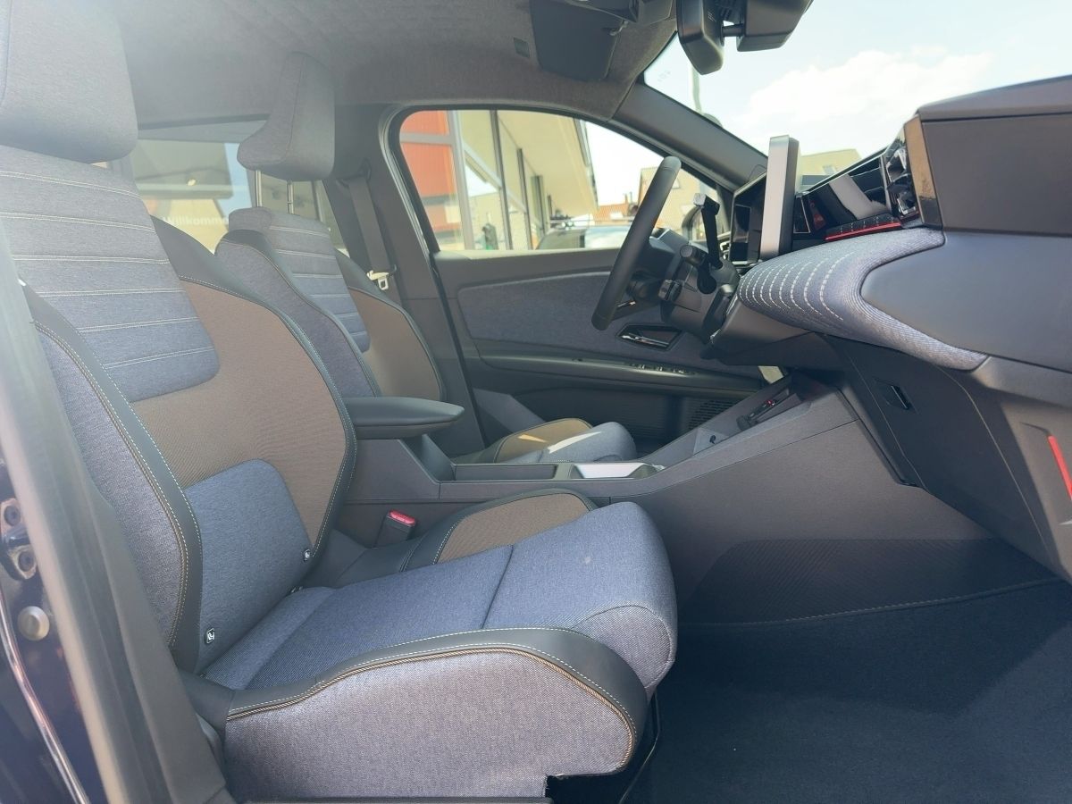 Fahrzeugabbildung Renault R 5 E-Tech 120 Techno 120 Urban Range GJR Driv.p