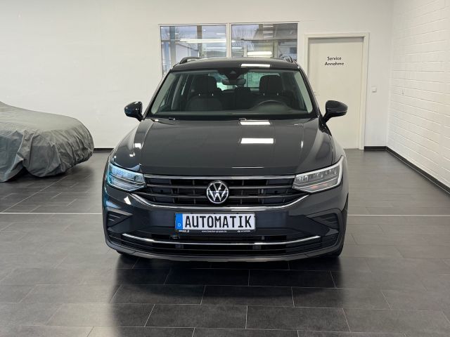 Volkswagen Tiguan Life, LED, PDC, Alu, Shzg..AHK+abnehmbar