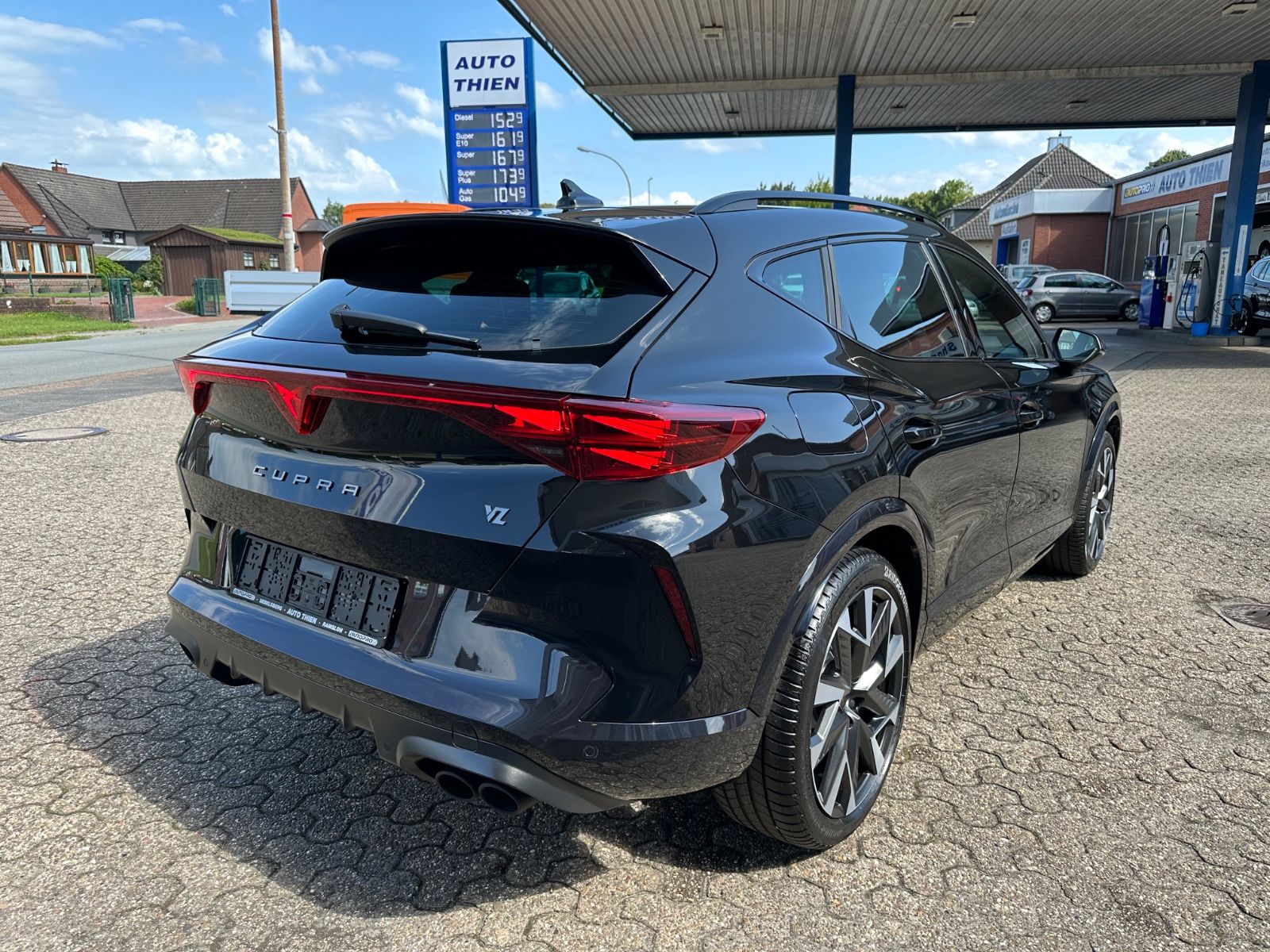 Fahrzeugabbildung CUPRA Formentor VZ 2.0 TSI 4Drive ACC/AHK/CarPlay