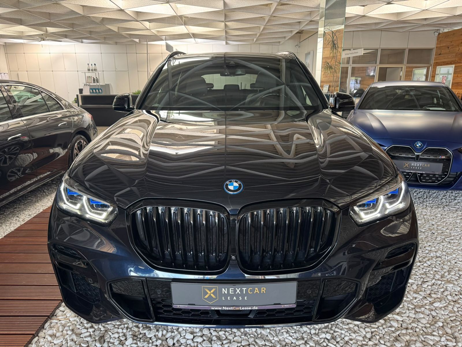 BMW X5 xDrive 45e M Sport Sitzbel.AHK Pano 22''Crftd imagem 2