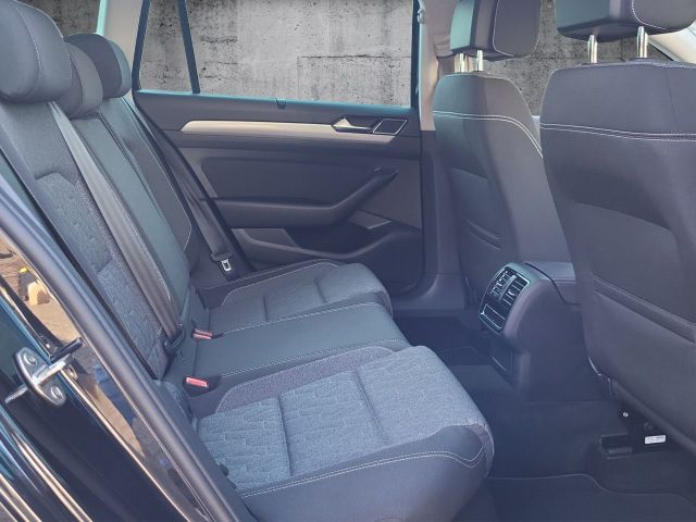 Passat Variant 2.0TDI Business R-Line AHK