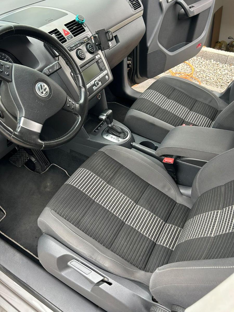 Volkswagen Touran 2008 — photo 11