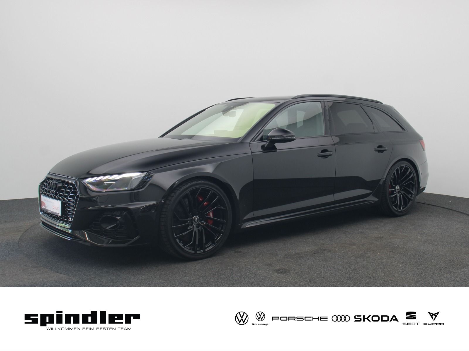 Audi RS4 - Bild 1