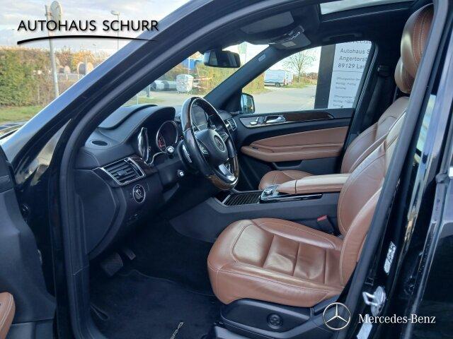 Mercedes-Benz GLS 400