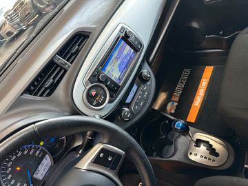 Toyota Yaris Hybrid Life *Navi*Klima*