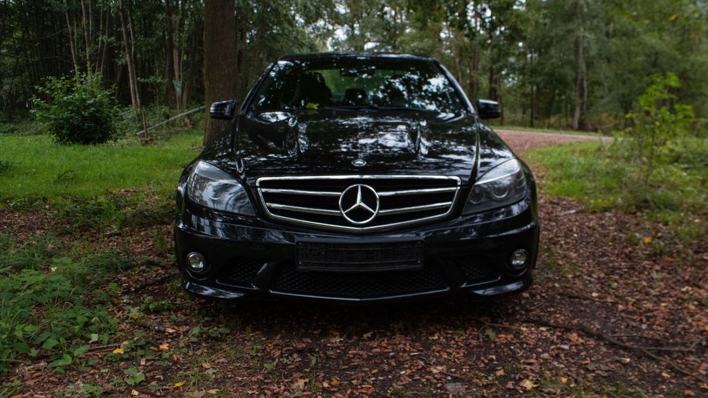 Mercedes-Benz C 63 AMG