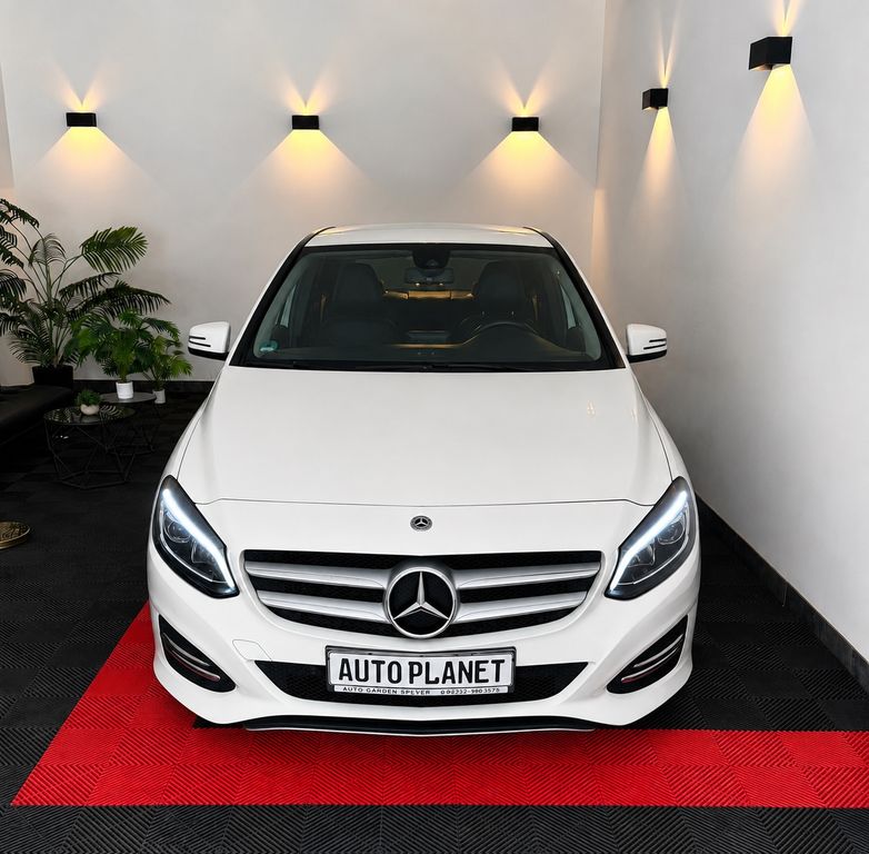 Image of Mercedes-Benz B 200