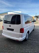 Volkswagen T5 Multivan - gebrauchte VW T5 Multivan aus dem Jahr 2011