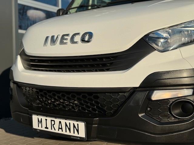 Iveco Daily Doppelkabine 35S12 Pritsche 2.80 m, 7 Sitz