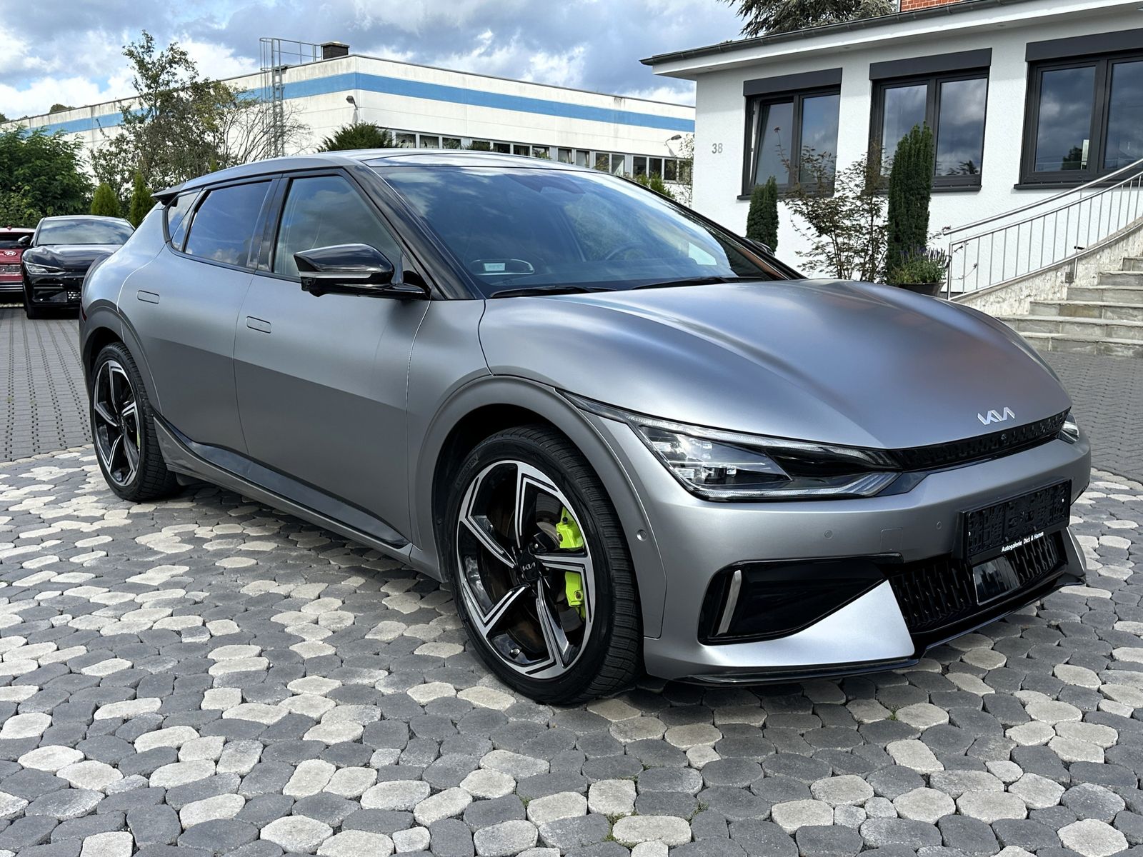 Kia EV6 GT 4WD BI-LED PANO MERIDIAN AHK 360° 77,4KWh imagem 2