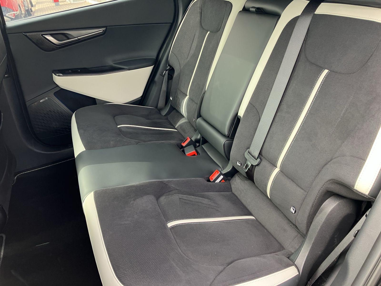 Kia EV6 GT-Line AWD Allwetter/Wärmepumpe/Glasdach
