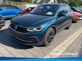 Volkswagen Tiguan 1.5 TSI DSG ACTIVE NAVI IQ-MATRIX Keyless