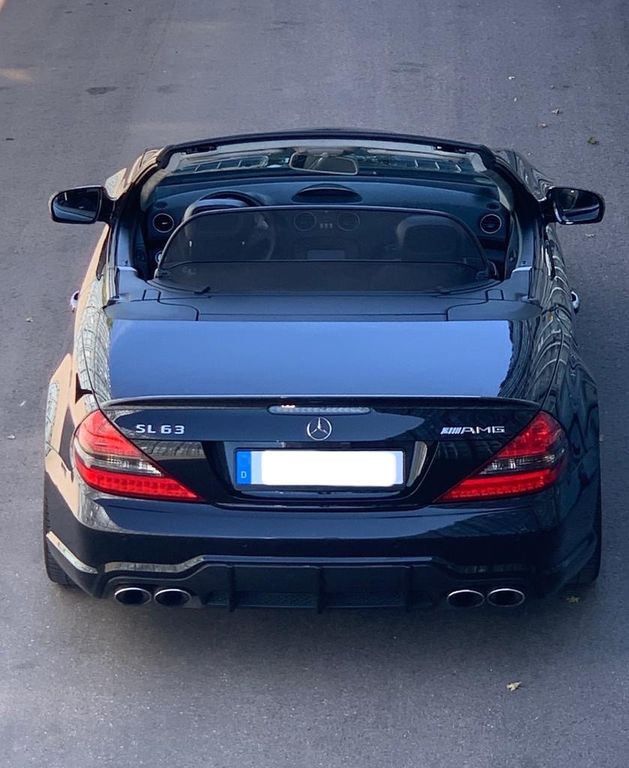Mercedes-Benz SL 63 AMG