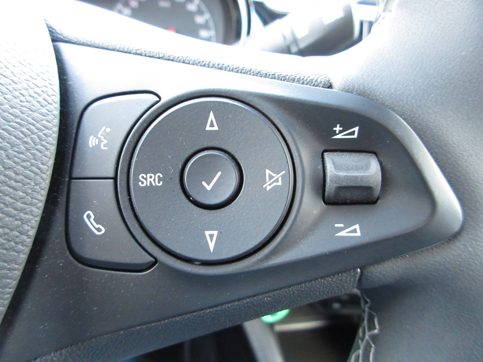 Fahrzeugabbildung Opel Corsa 1.2 T Elegance LED/NAVI/PDC/ALU/TEMPO