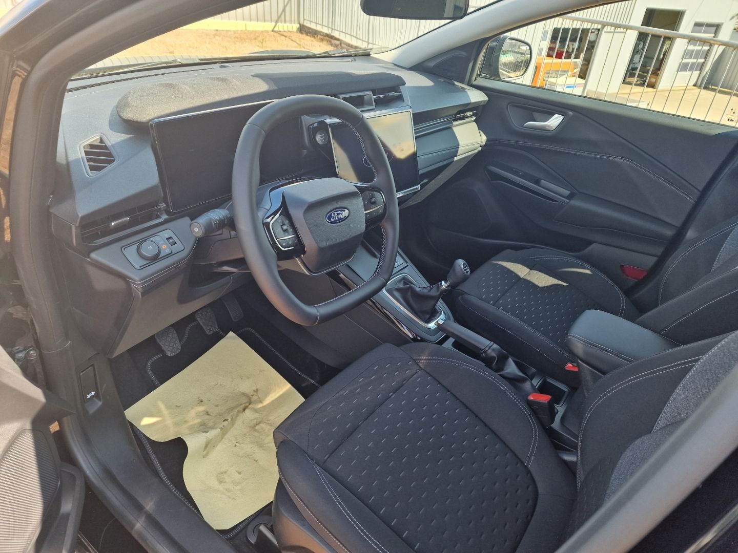Fahrzeugabbildung Ford Puma Titanium Digitales Cockpit LED ACC Apple Ca