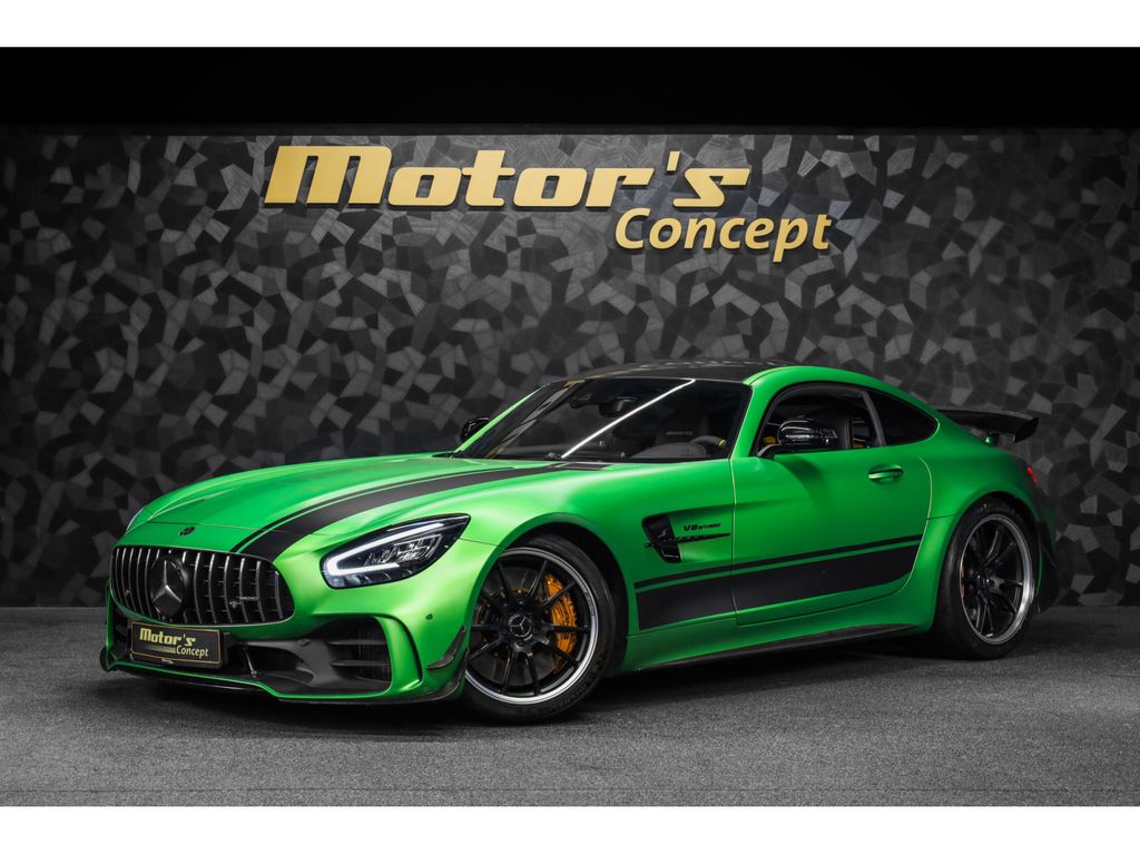 Mercedes-Benz AMG GT R